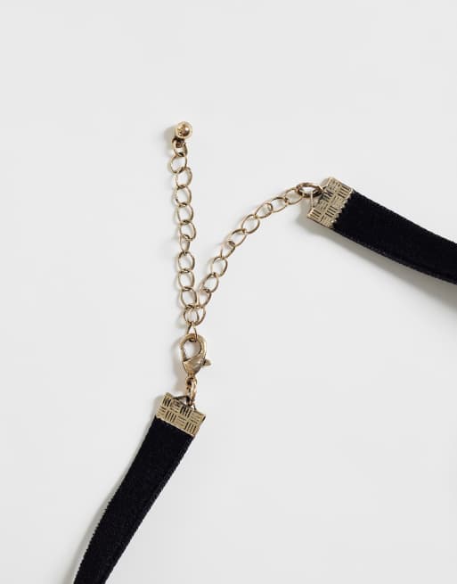 Reclaimed Vintage fluwelen chokerketting met bedel, 3 van 4