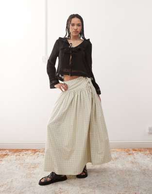 Reclaimed Vintage Frill Neck Boho Top With Fluted Sleeves-black In Black