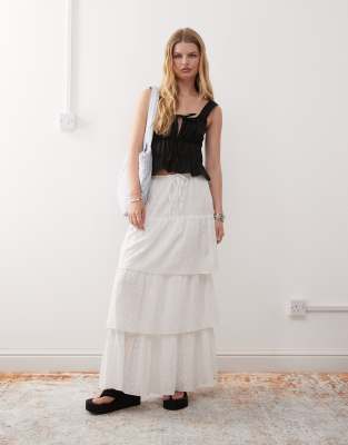 Reclaimed Vintage gathered tie front top in black
