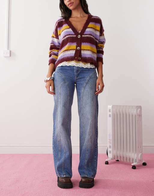 Reclaimed Vintage – Gerade geschnittene Jeans in mittelblauer Waschung mit Naht-Detail