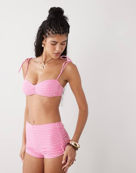 Reclaimed Vintage – Gerafftes Bustier-Bikinioberteil aus Seersucker mit Vichy-Karo in Rot und Weiß - view 1