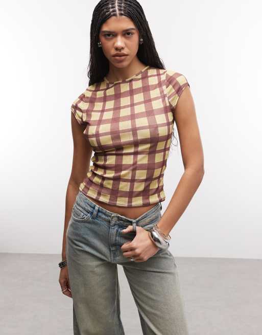 Reclaimed Vintage - Geruit T-shirt van mesh in geel en bruin