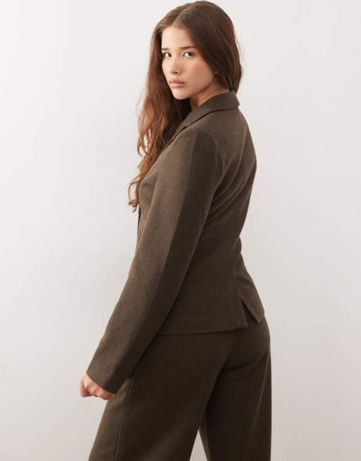 Reclaimed Vintage - Getailleerde elegante blazer in bruin, deel van co-ord set, 3 van 4