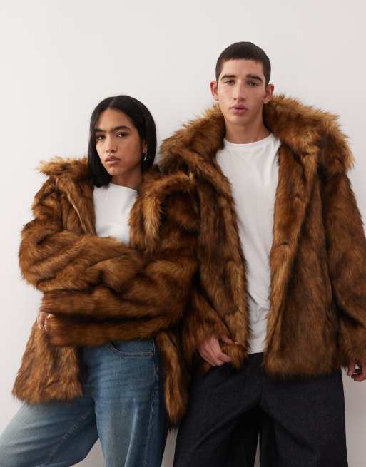 Reclaimed Vintage - Giacca oversize unisex in pelliccia sintetica marrone con cappuccio, 2 di 4