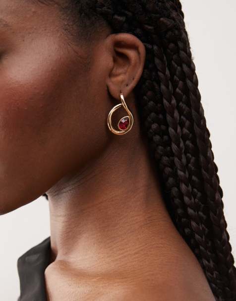 Reclaimed Vintage gold hoops with red faux stone - view 1