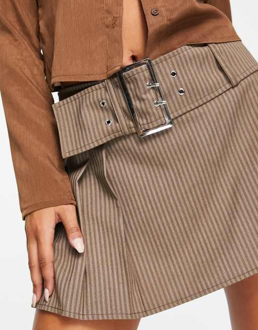Reclaimed Vintage - Gonna micro marrone gessata con cintura anni '90, 3 di 4