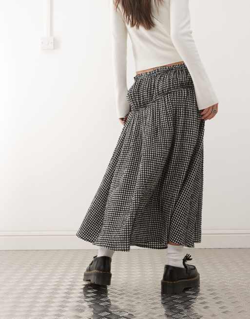 Reclaimed Vintage - Gonna midi nera a quadri con fiocchi, 4 di 5