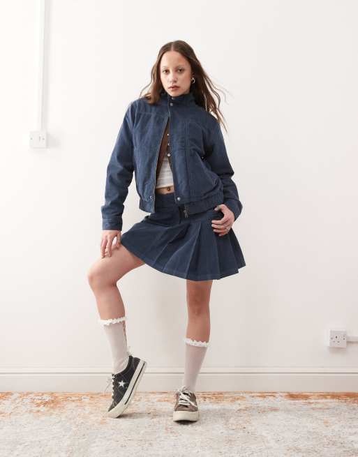 Reclaimed Vintage – Granatowa sztruksowa spódnica mini, część zestawu 