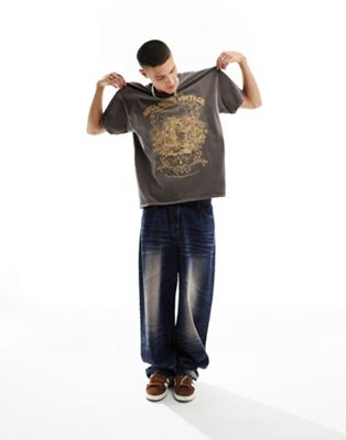 Reclaimed Vintage graphic tee in washed brown