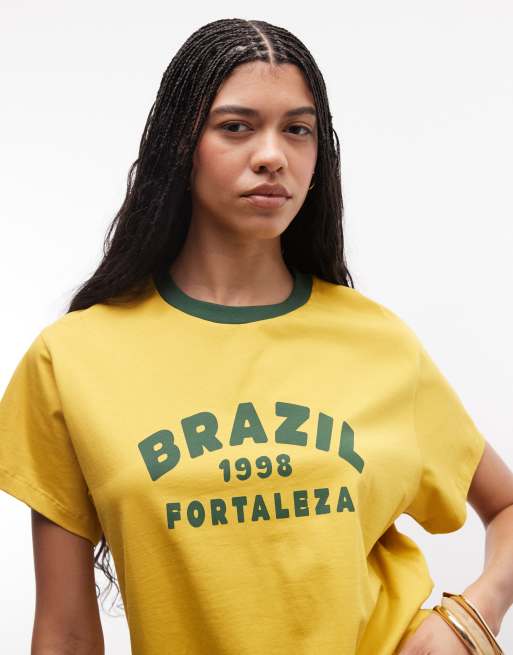 Reclaimed Vintage – Gul halsringning i unisex-modell med text och grön kontrast, 2 av 4