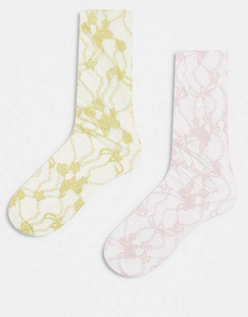 Reclaimed Vintage – Gula och rosa, blommiga ankelstrumpor i mesh, 2-pack