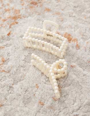 Reclaimed Vintage Hair Claw Clip 2 Pack In White