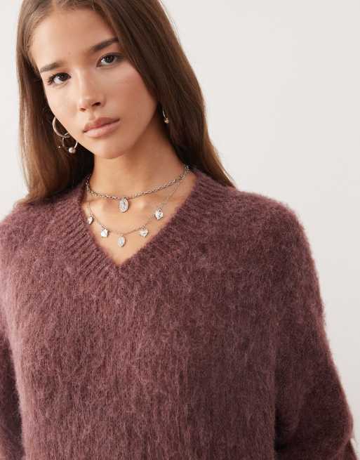 Reclaimed Vintage high v-neck fluffy knitted sweater in plum, 2 of 4