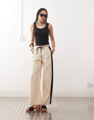 Reclaimed Vintage - Hose aus Leinen-Mix mit Seitenstreifen-Bunt