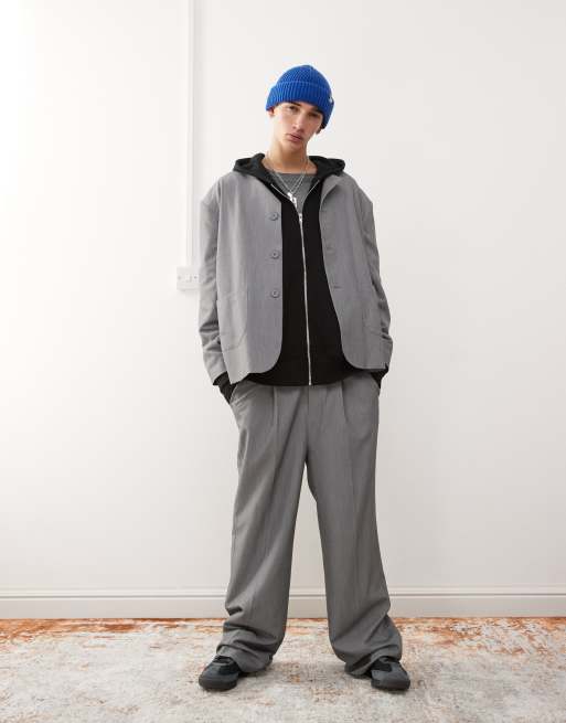 Reclaimed Vintage – Hose in Grau mit weitem Bein