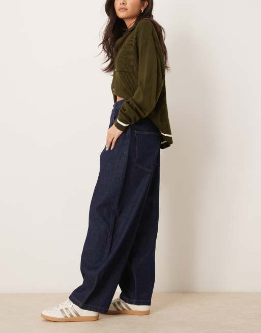 Reclaimed Vintage – Indigoblå, tvättade jeans med barrelben, 3 av 5