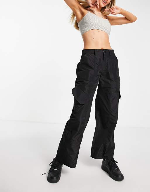 Reclaimed Vintage Inspired 00s straight low rise cargo pants in black