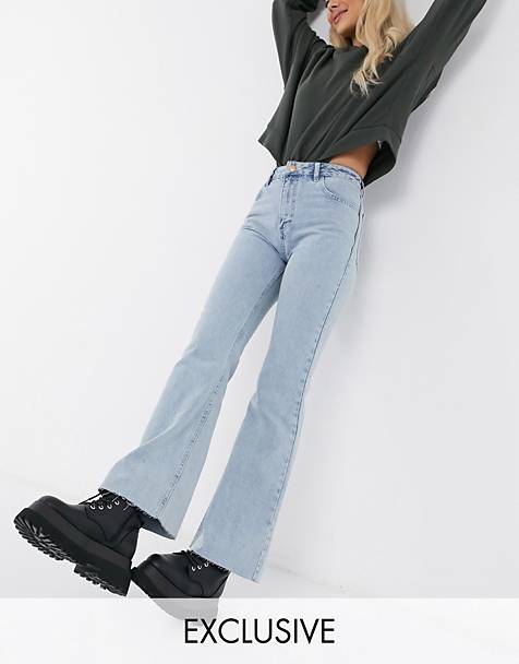 beschichtete ausgestellte jeans in Natur Damen Bekleidung Jeans Schlagjeans New Look Denim 