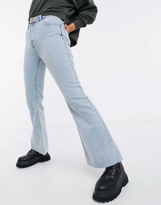 Reclaimed Vintage inspired '86 super wide flare jean in light stone wash, 4 of 4