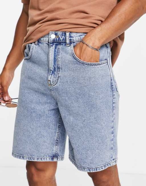 Reclaimed Vintage inspired 90 s baggy denim short in dirty bleach wash