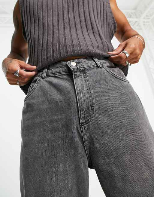 Reclaimed Vintage inspired 90s baggy jean in heavy washed black, 4 of 4