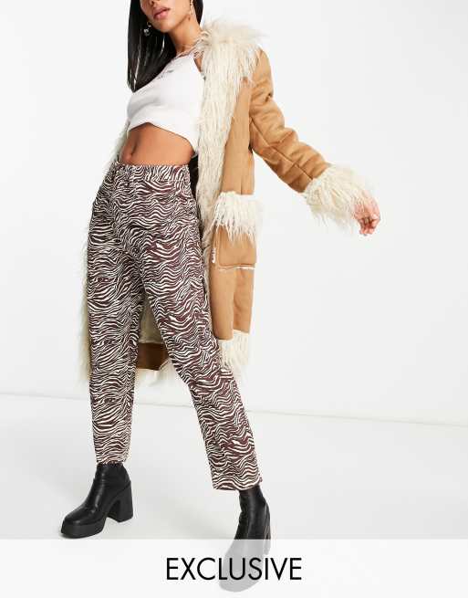 Reclaimed Vintage Inspired - 91'er mom-jeans i zebraprint