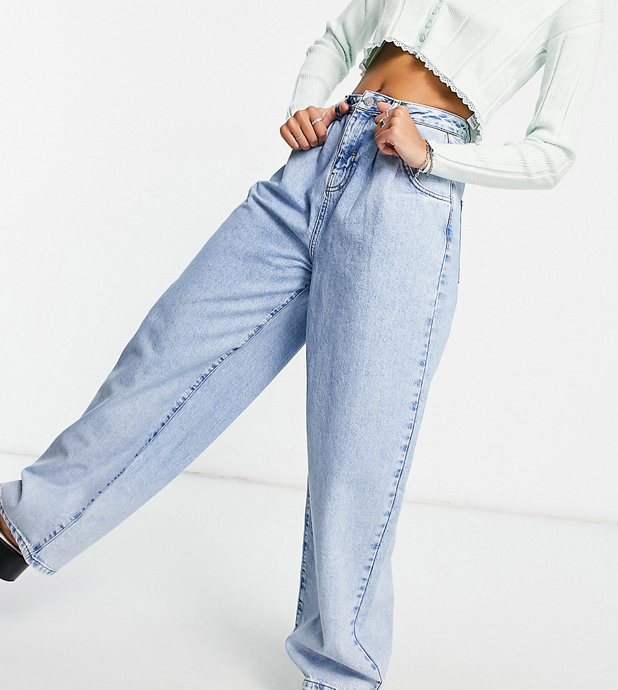 Reclaimed Vintage inspired 97 wide leg mom jeans in bleach sustainable wash-Blue