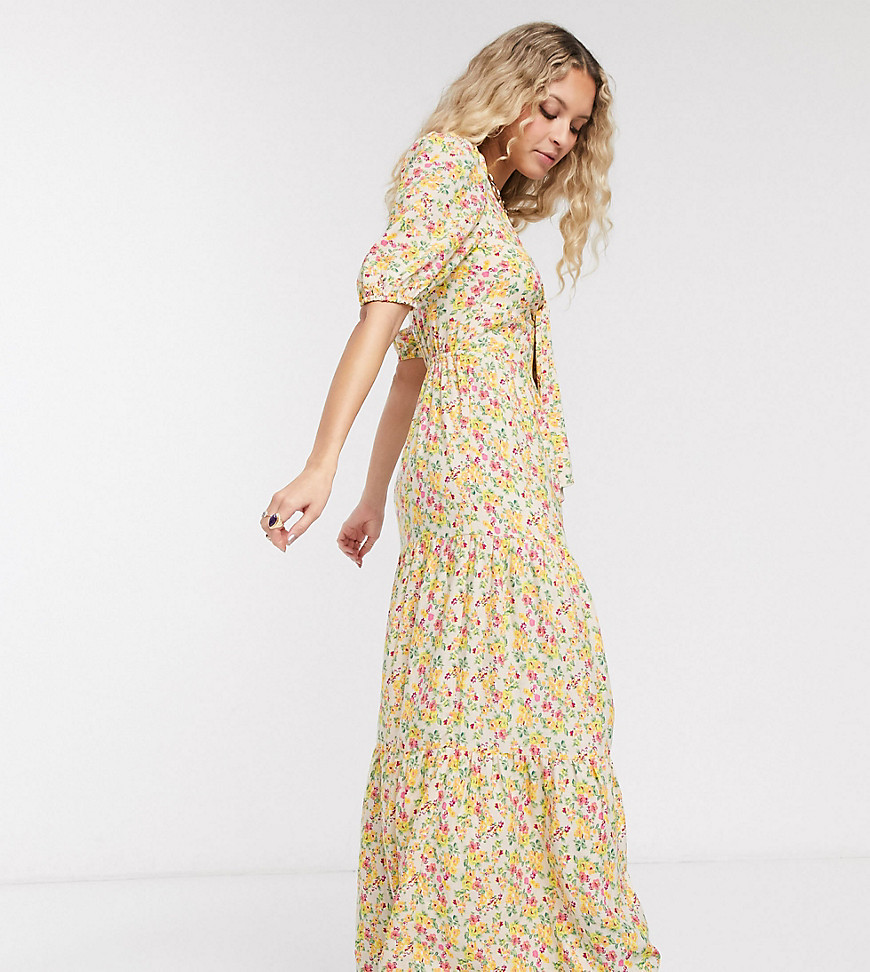 Reclaimed Vintage - Inspired - Aangerimpelde lange jurk met lagen, gestrikte voorkant en bloemenprint-Multi