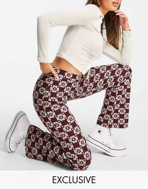 Reclaimed Vintage Inspired - Broek met wijde pijpen in retro bloemenprint