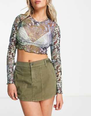 Reclaimed Vintage Reclaimed Vintage inspired cargo mini skirt in khaki-Green