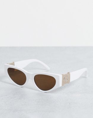 Reclaimed Vintage inspired cat eye sunglasses in off white