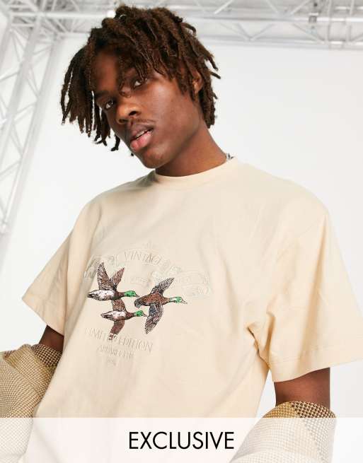 Reclaimed Vintage Inspired cotton T shirt with duck embroidery in stone STONE