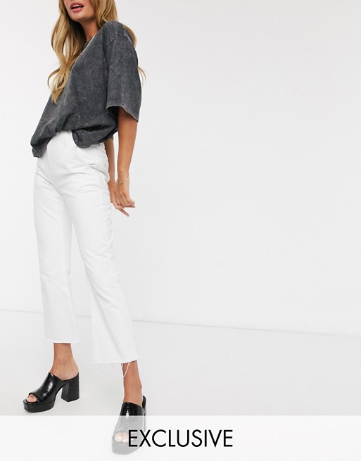 Reclaimed Vintage inspired The '85 cropped flare jean in white