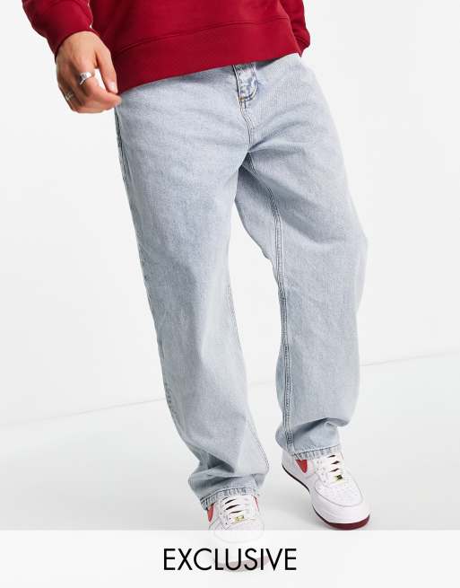 Reclaimed Vintage - Inspired - Extreem baggy jeans in jaren 90-stijl in lichtblauw met wassing