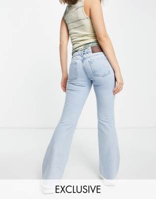 Reclaimed Vintage inspired 90's low flare in bleach - MBLUE - ASOS Price Checker