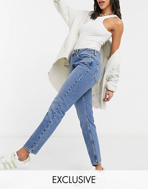 Reclaimed Vintage Inspired - Jeans met rechte pijpen in jaren 90-stijl in mid stone wash