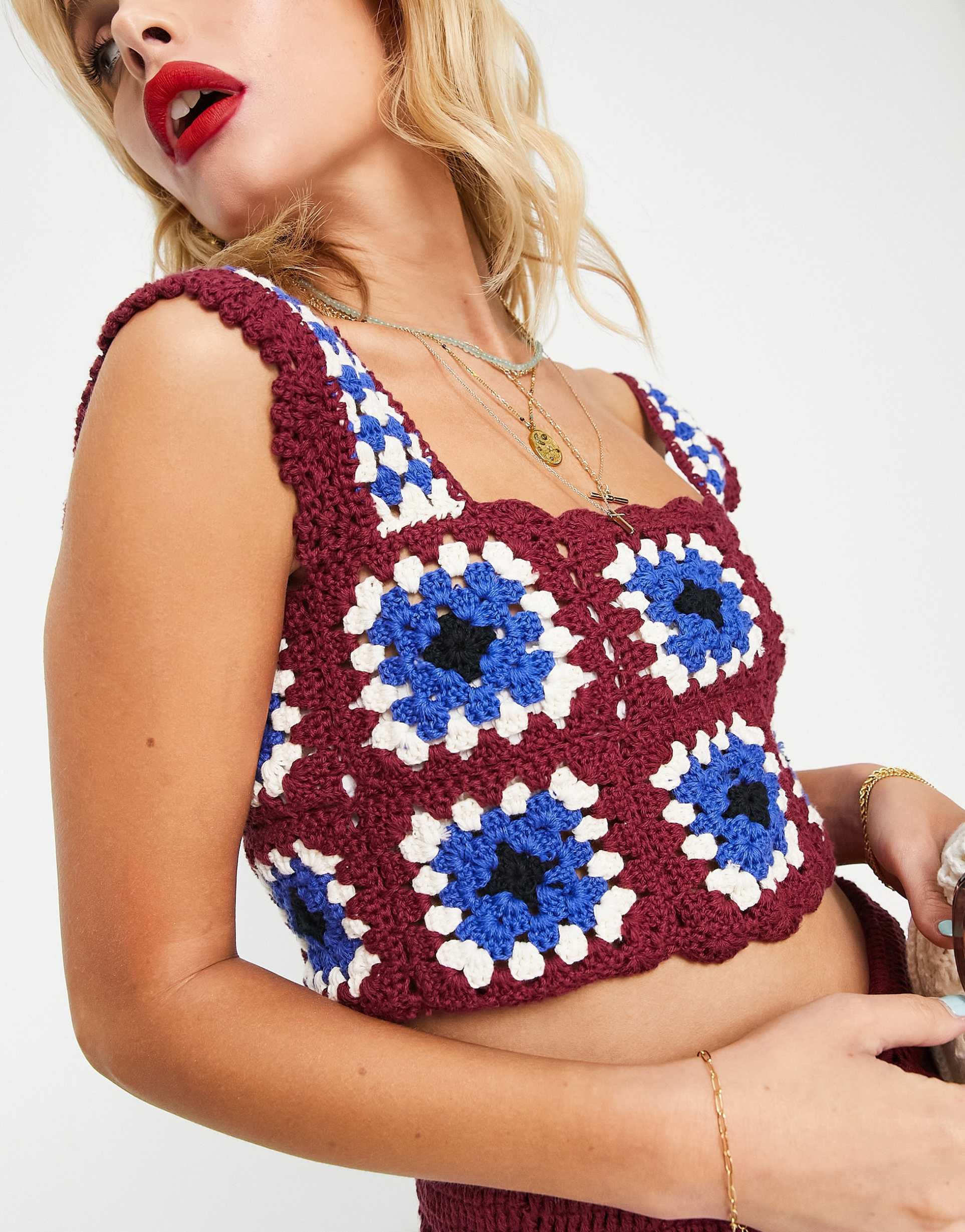 Reclaimed Vintage inspired limited edition crochet bralet view 2
