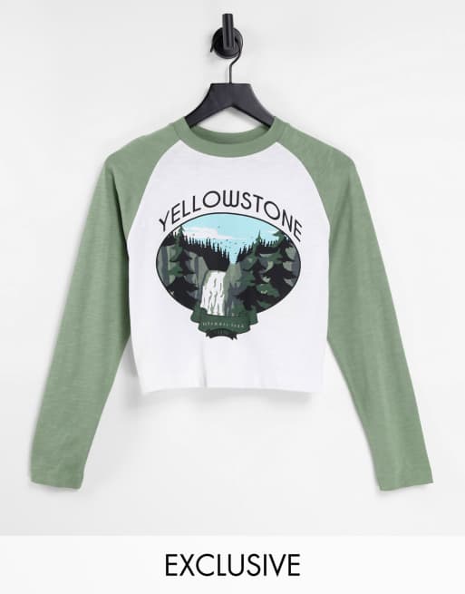 Reclaimed Vintage Inspired long sleeve top with 70s scenic print in white