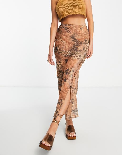 Reclaimed Vintage inspired midi skirt in leopard print