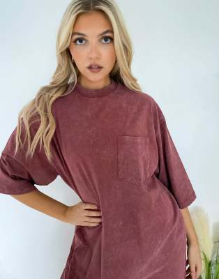 burgundy t shirt dress