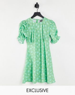 Reclaimed Vintage inspired mini tea dress with bust seam detail in ditsy print
