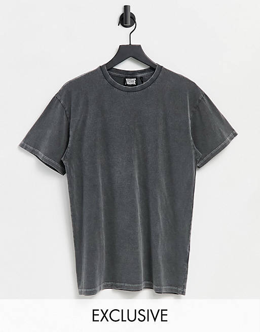 Under ~ det er nytteløst Prøv det Reclaimed Vintage Inspired oversized T-shirt with contrast stich in charcoal  overdye | ASOS