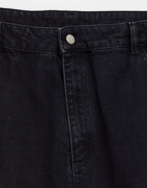 Reclaimed Vintage Inspired plus 92 relaxed mom jean in washed black, 3 of 4