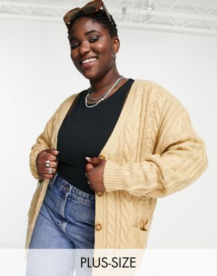 Reclaimed Vintage inspired plus crop cable cardi in camel