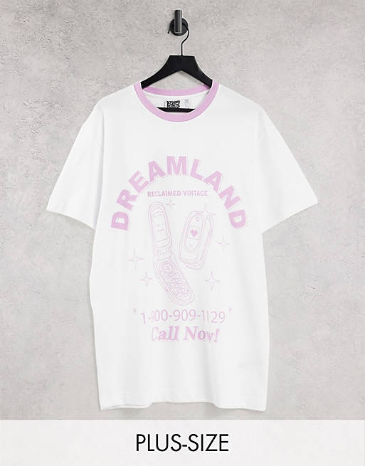  Reclaimed Vintage inspired plus relaxed t-shirt with 00's dreamland print in white 