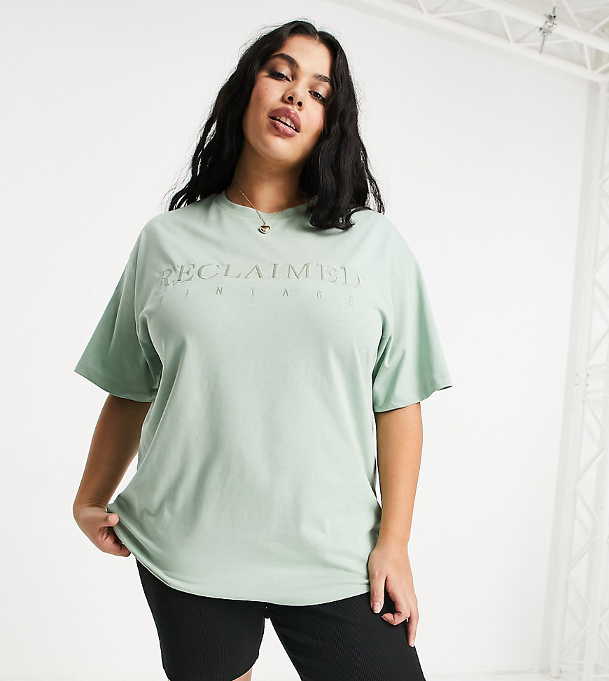 reclaimed vintage -  Inspired Plus – T-Shirt mit Logo in verwaschenem Minzgrün