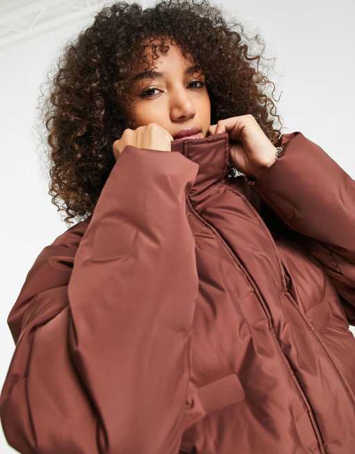 Reclaimed Vintage Inspired quilted puffer jacket in chocolate