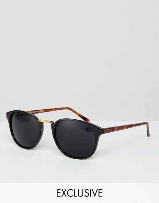 Reclaimed Vintage inspired round sunglasses in black exclusive to ASOS