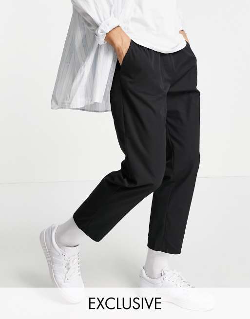 Reclaimed Vintage Inspired - Ruimvallende cropped broek in zwart