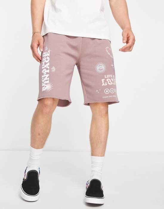 https://images.asos-media.com/products/reclaimed-vintage-inspired-skate-printed-shorts-in-pink/203216177-1-pink?$n_550w$&wid=550&fit=constrain